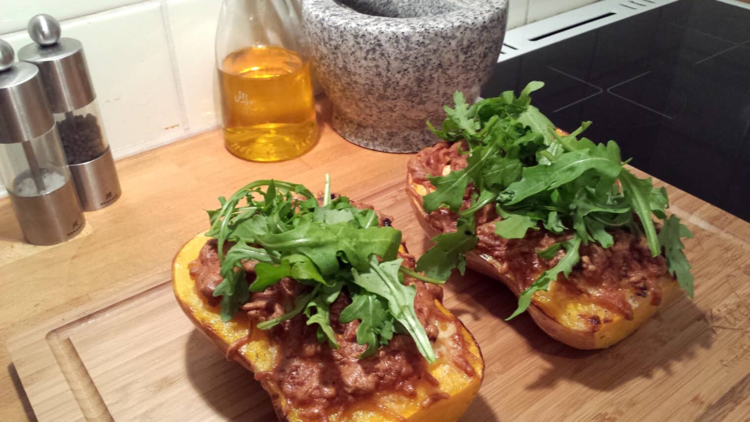 gefuellter_Butternut-Kürbis