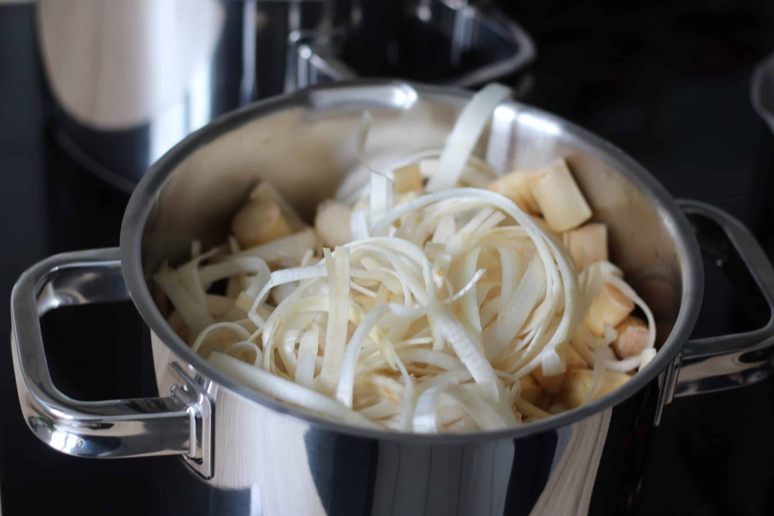 Spargelcremesuppe